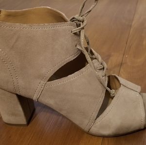 Franco Sarto Gazella genuine leather 8M